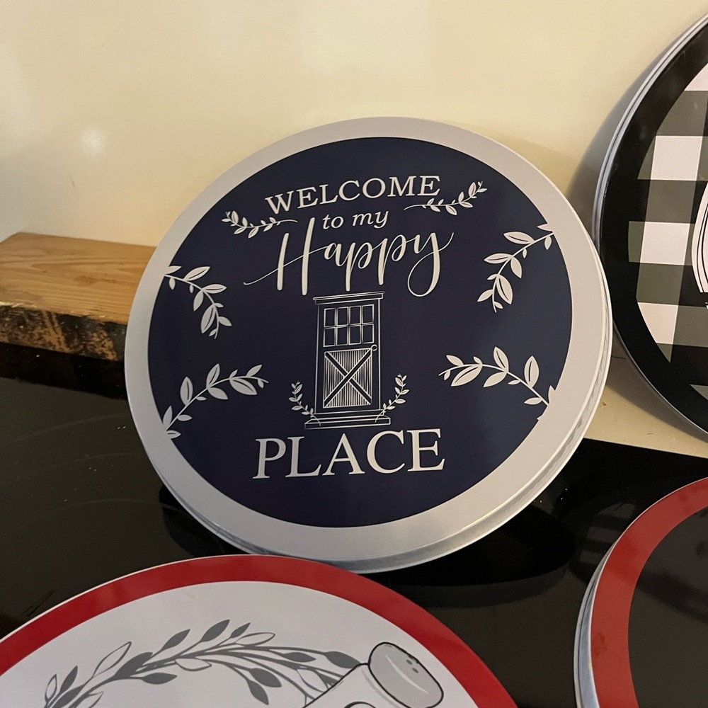 Colorful Decorative Plate - Picture 3 of 5